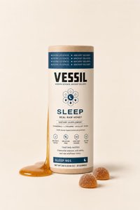 Doalora Sleep Nº01 honey gummies — Restorative Night Ritual tube with raw honey pour